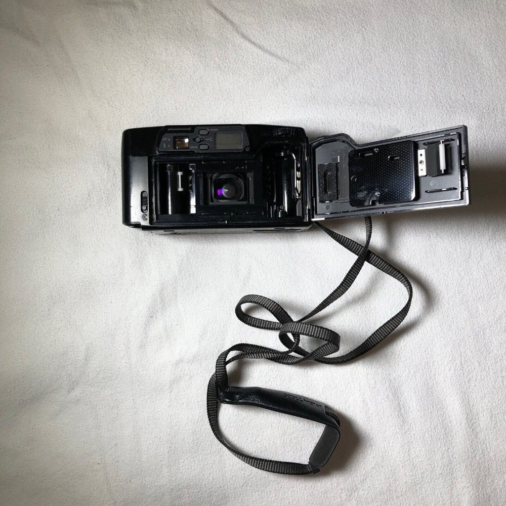 Pentax IQ Zoom 700 35mm film camera ***PARTS ONLY *** - Picture 12 of 12